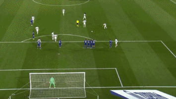 水晶宫已决定明夏出售沃顿，曼联进欧冠才能竞争！